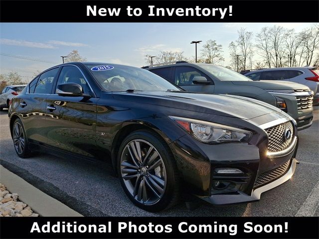 2015 INFINITI Q50 Sport