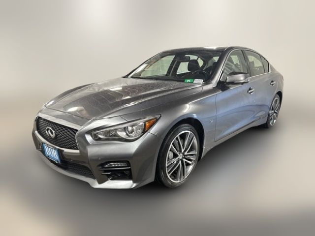 2015 INFINITI Q50 Sport