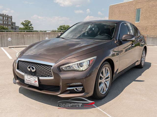 2015 INFINITI Q50 Base