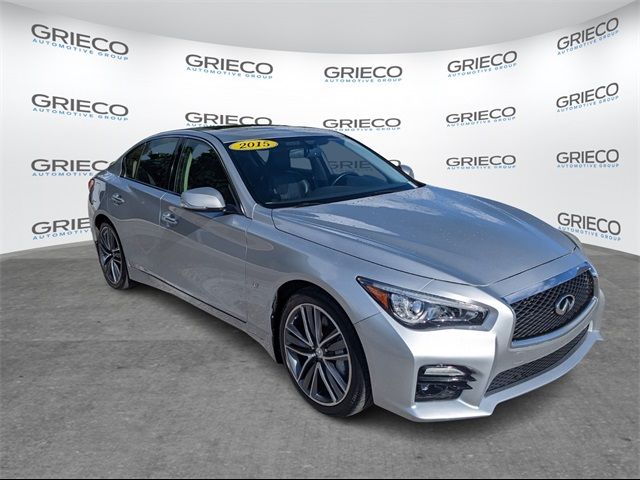 2015 INFINITI Q50 Sport