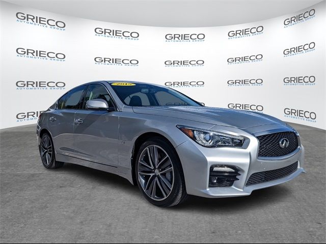 2015 INFINITI Q50 Sport