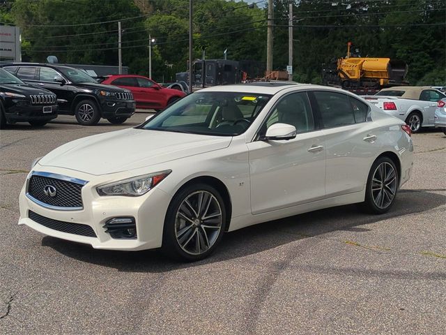 2015 INFINITI Q50 Sport