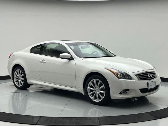 2015 INFINITI Q60 Base