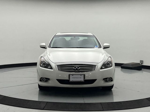 2015 INFINITI Q60 Base
