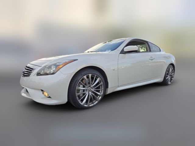 2015 INFINITI Q60 Journey