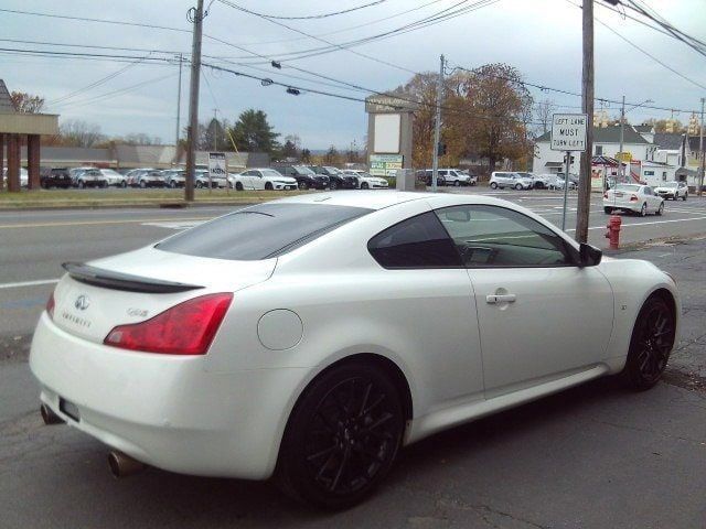 2015 INFINITI Q60 S Limited