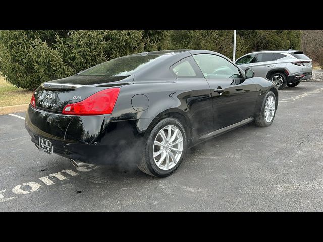 2015 INFINITI Q60 Base