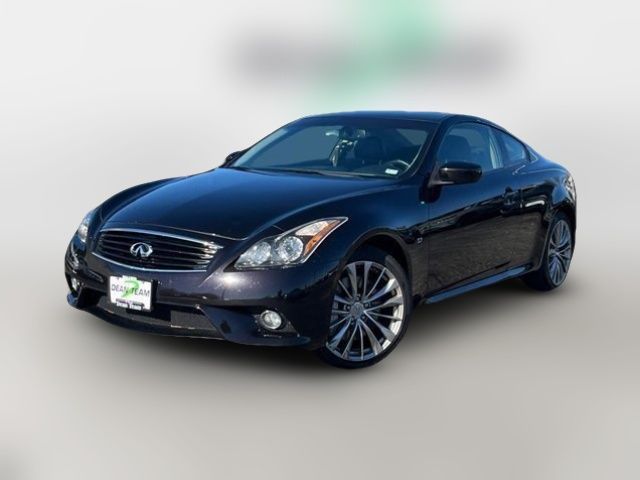 2015 INFINITI Q60 Base