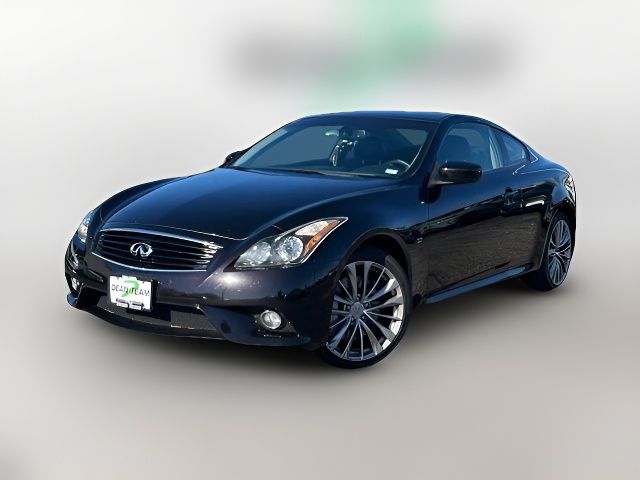 2015 INFINITI Q60 Base