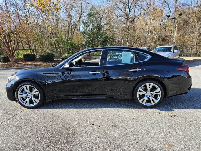 2015 INFINITI Q70 Base