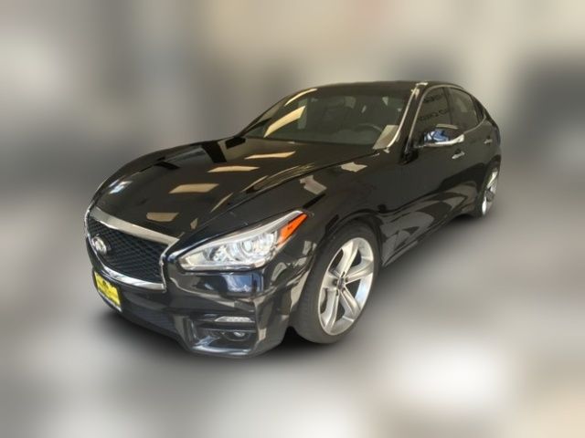 2015 INFINITI Q70 Base