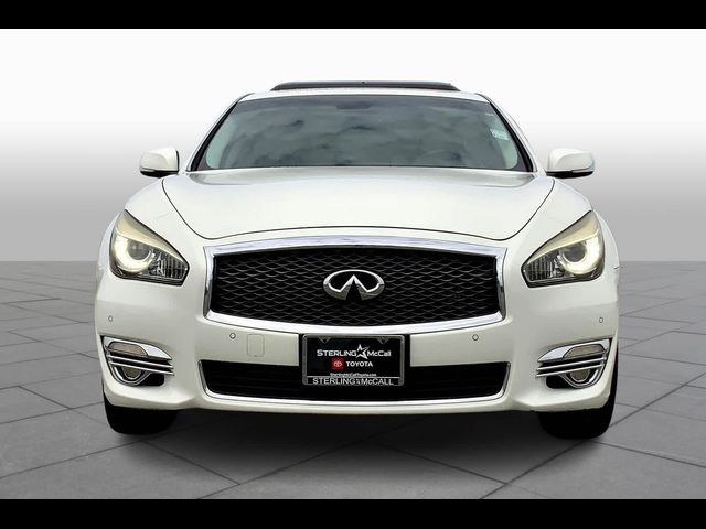 2015 INFINITI Q70 Base