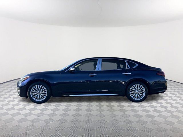 2015 INFINITI Q70L Base