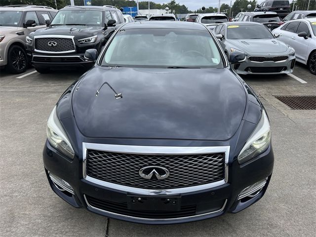 2015 INFINITI Q70L Base