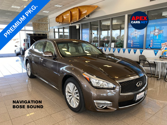 2015 INFINITI Q70L Base