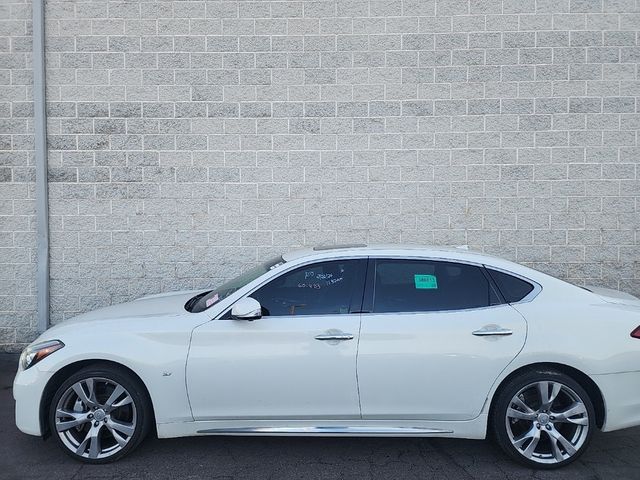 2015 INFINITI Q70L Base