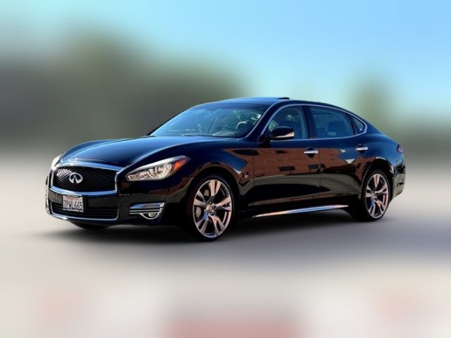 2015 INFINITI Q70L Base