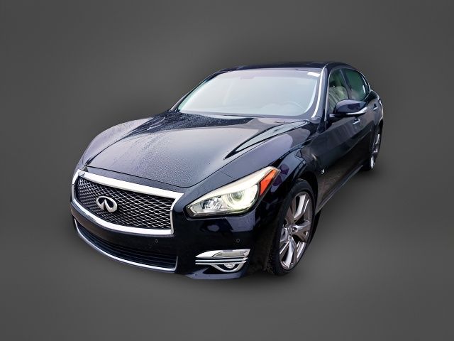 2015 INFINITI Q70L Base