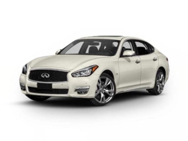 2015 INFINITI Q70L Base