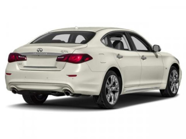 2015 INFINITI Q70L Base