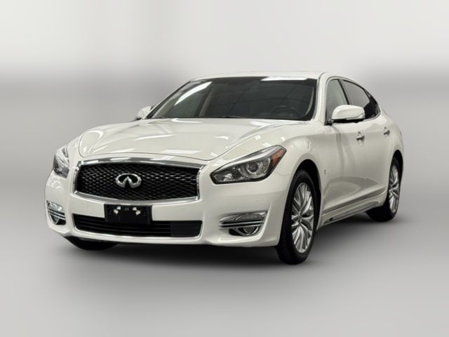 2015 INFINITI Q70L Base