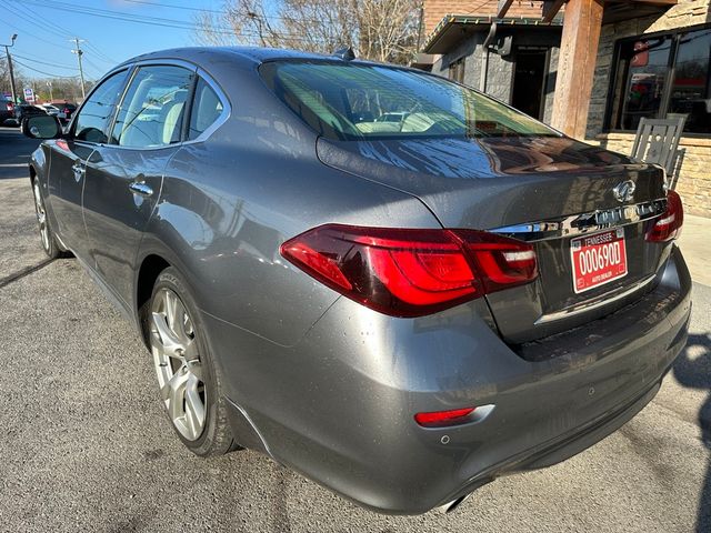 2015 INFINITI Q70L Base