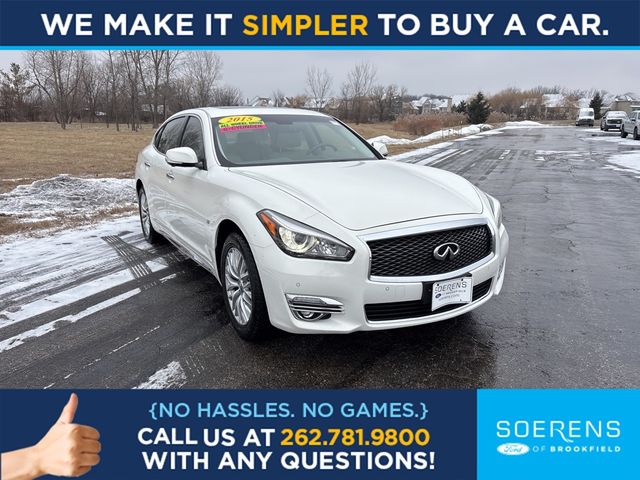 2015 INFINITI Q70L Base