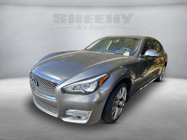 2015 INFINITI Q70L Base