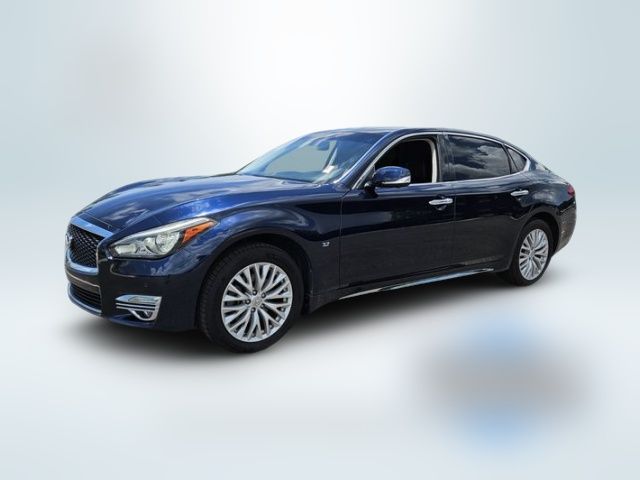 2015 INFINITI Q70L Base