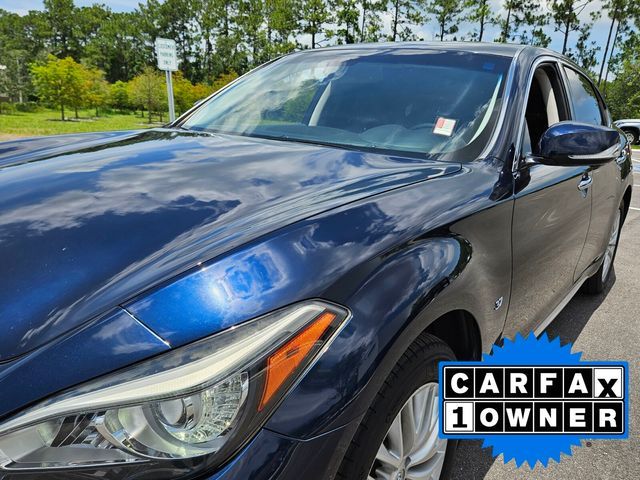 2015 INFINITI Q70L Base