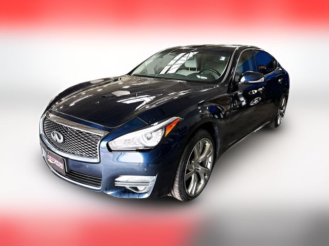 2015 INFINITI Q70L Base