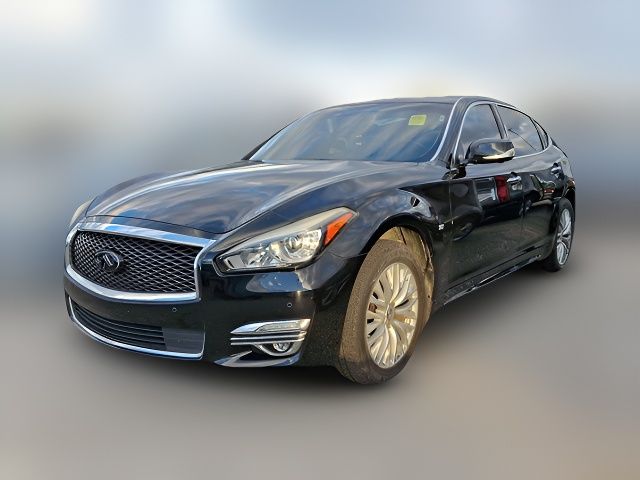 2015 INFINITI Q70L Base