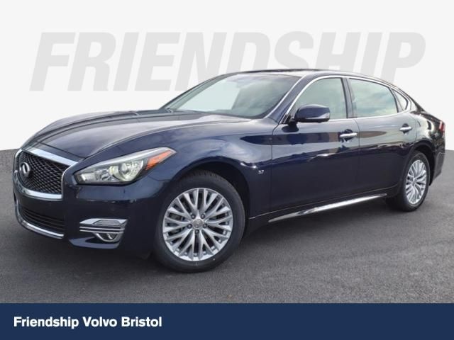 2015 INFINITI Q70L Base