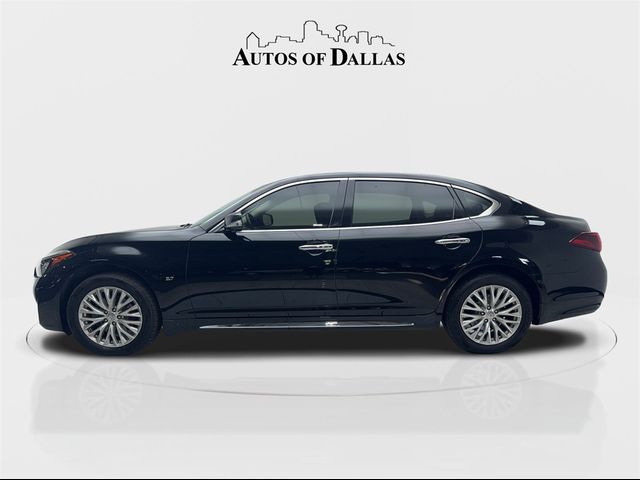 2015 INFINITI Q70L Base