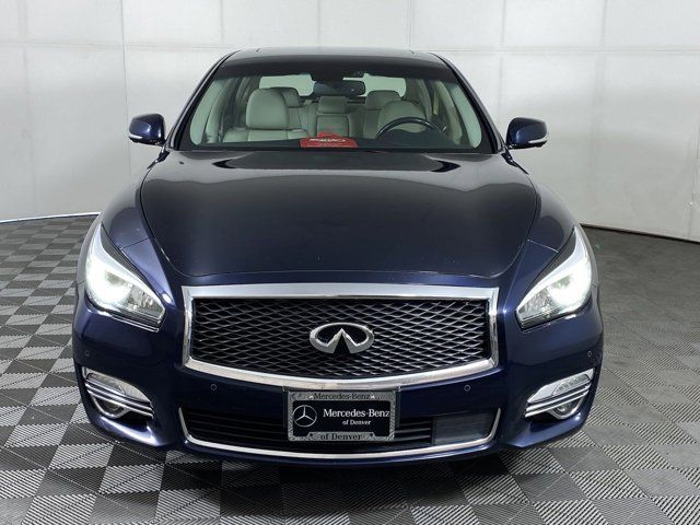 2015 INFINITI Q70L Base