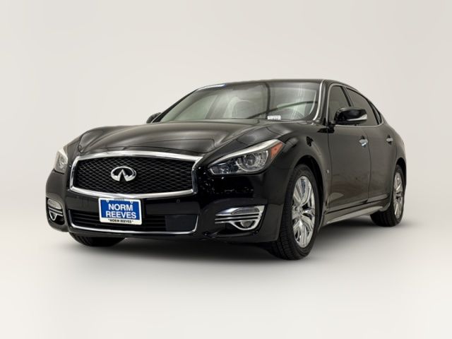 2015 INFINITI Q70L Base