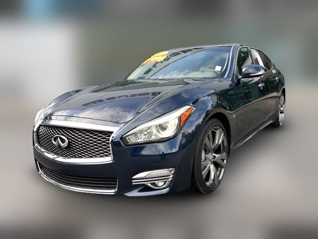 2015 INFINITI Q70L Base