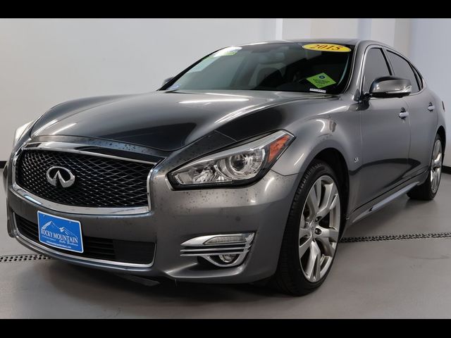 2015 INFINITI Q70L Base