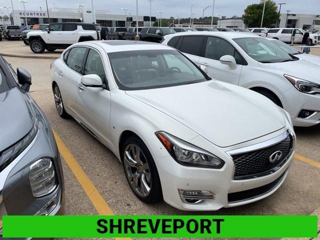 2015 INFINITI Q70L Base