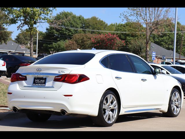 2015 INFINITI Q70L Base