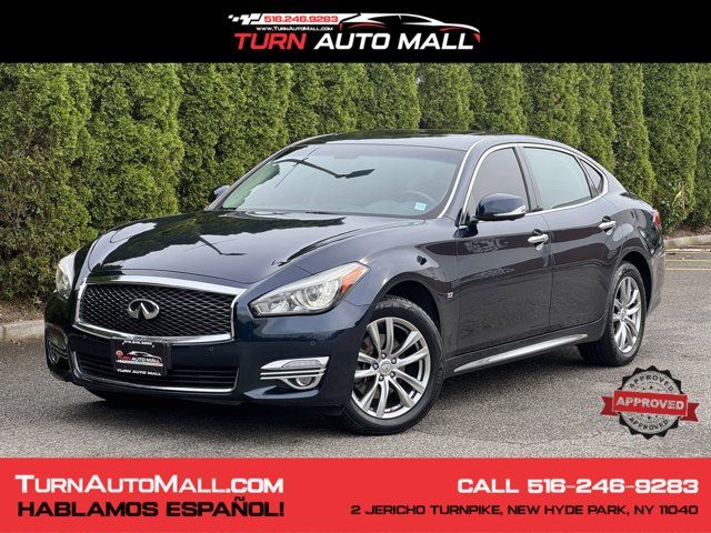 2015 INFINITI Q70L Base