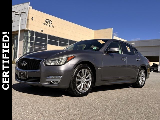 2015 INFINITI Q70h Base