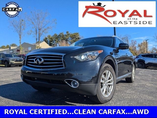 2015 INFINITI QX70 Base