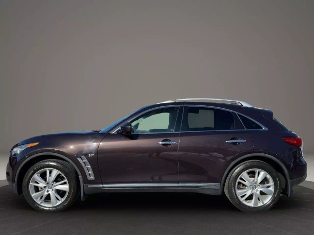 2015 INFINITI QX70 Base