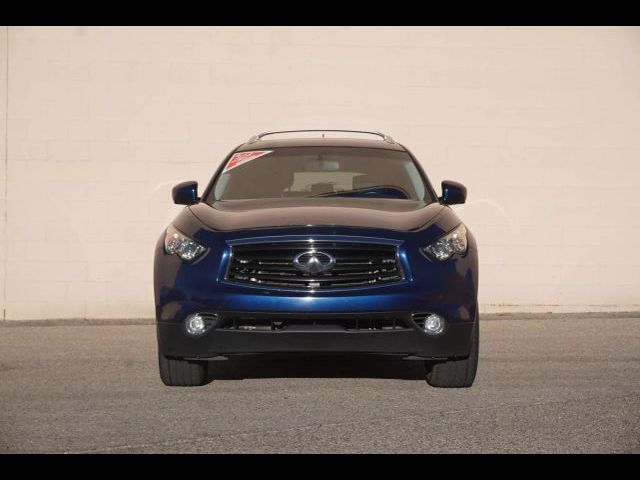 2015 INFINITI QX70 Base