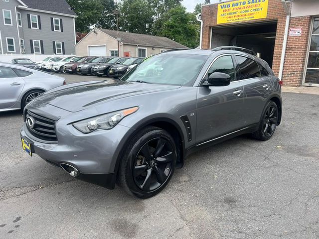 2015 INFINITI QX70 Base