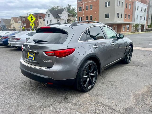 2015 INFINITI QX70 Base