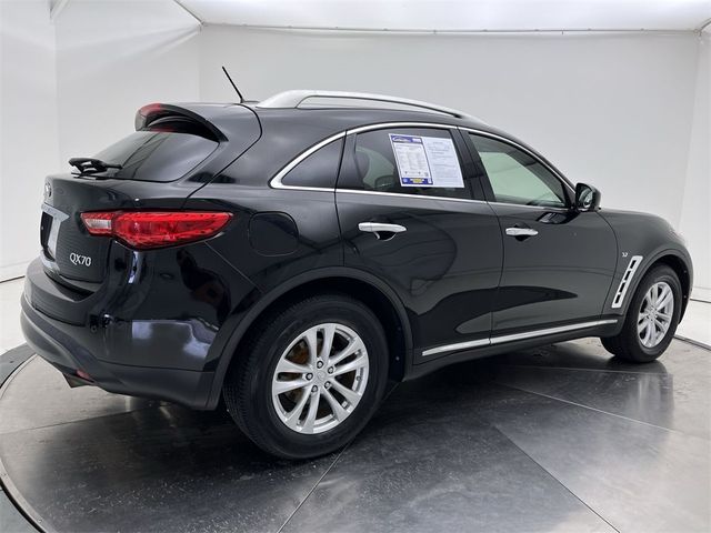 2015 INFINITI QX70 Base