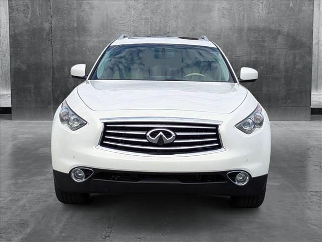 2015 INFINITI QX70 Base