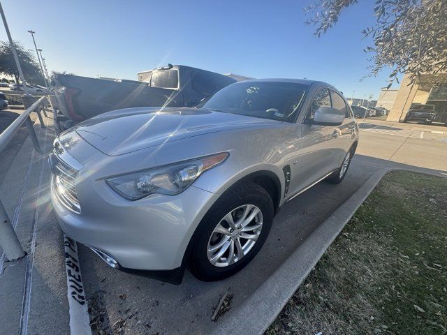 2015 INFINITI QX70 Base